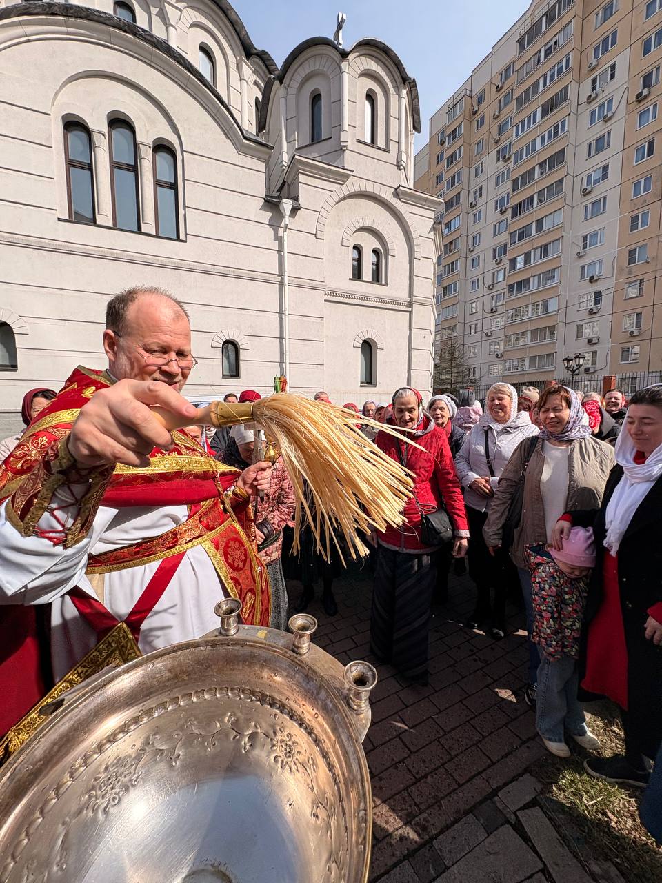 Фото: Крестный ход в понедельник Светлой седмицы